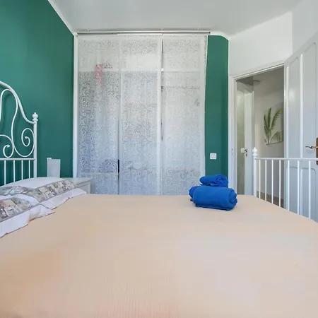 Sol Y Playa Appartement *